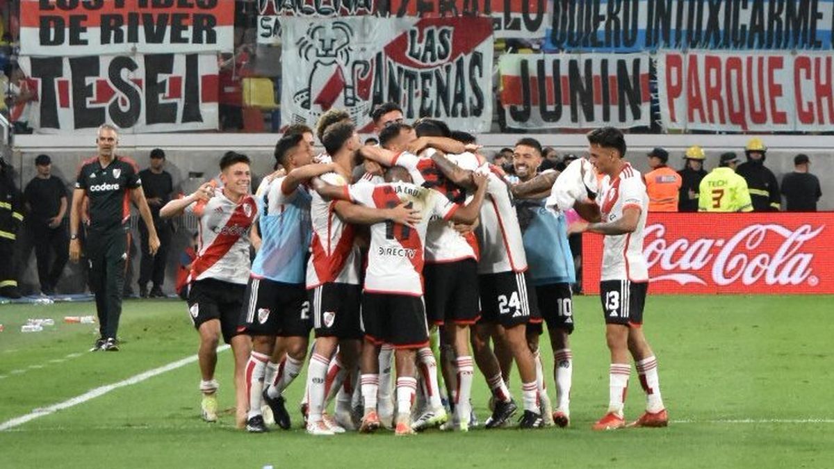 River le ganó 2 0 a Rosario Central y se quedó con el Trofeo de Campeones