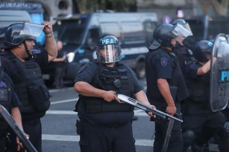 Fotogalería así fue la brutal represión de las fuerzas de seguridad a