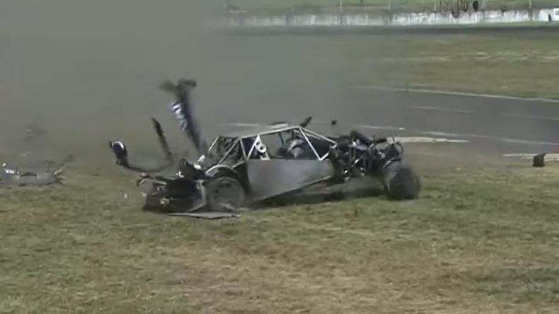 Video Impresionante Choque De Un Joven Piloto En Su Debut En El Top Race