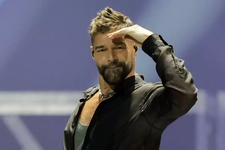 Preocupa La Salud De Ricky Martin Tras La Cancelaci N De Un Show En Madrid