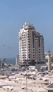 Israel bombardeó un rascacielos en Gaza que utilizaba Hamás y amenazó con abrir puertas del infierno