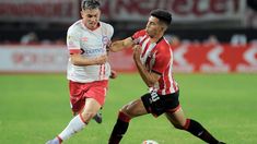 El Bicho le complicó el encuentro al conjunto local. El Bicho le complicó el encuentro al conjunto local.