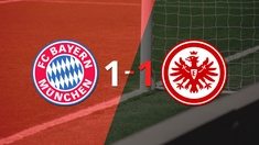 bayern munich logro sacar el empate de local frente a eintracht frankfurt bayern munich logro sacar el empate de local frente a eintracht frankfurt