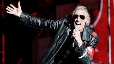 Alemania investiga a Roger Waters por vestimenta estilo nazi en un concierto en Berlín Alemania investiga a Roger Waters por vestimenta estilo nazi en un concierto en Berlín