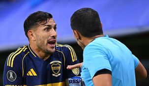 Paredes y todo Boca reclamaron la mano del final.