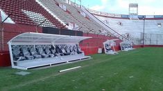 El entrenador está identificado con Huracán y podría arribar en San Lorenzo. El entrenador está identificado con Huracán y podría arribar en San Lorenzo.