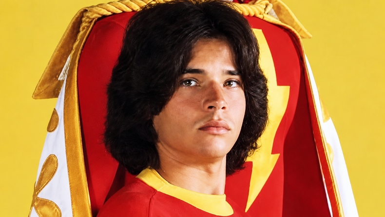 Su papel mas recordado es el de Billy Batson en Shazam!