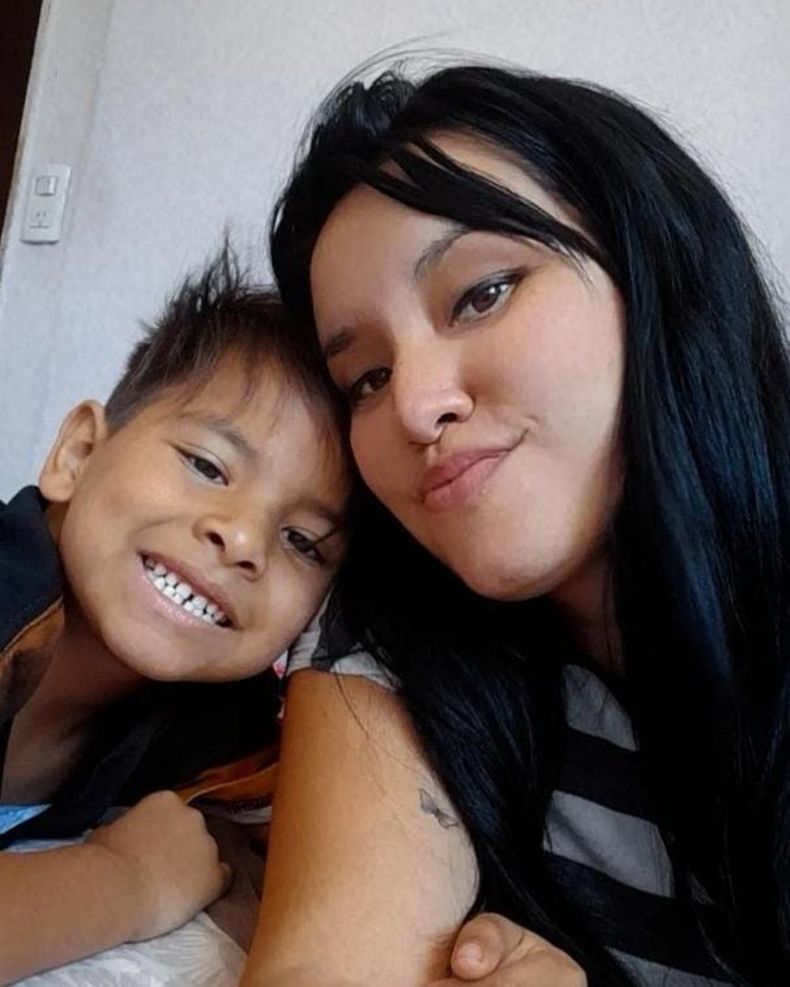 Thiago Medina con su mamá, Daira. Thiago Medina con su mamá, Daira.