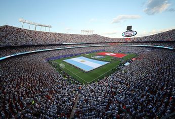 Argentina y Suiza se enfrentan en Kansas City. Argentina y Suiza se enfrentan en Kansas City.