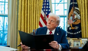 Donald Trump, presidente de los Estados Unidos. Donald Trump, presidente de los Estados Unidos.