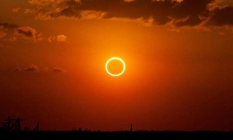 Eclipse solar anular.