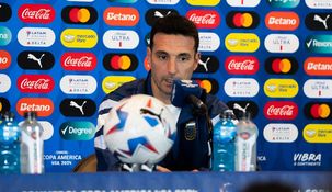 Scaloni brindó una conferencia de prensa. Scaloni brindó una conferencia de prensa.