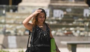Buenos Aires se encuentra bajo alerta meteorológica por calor extremo. Buenos Aires se encuentra bajo alerta meteorológica por calor extremo.
