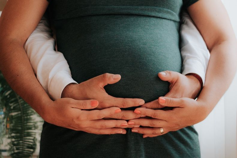 Bomba en el mundo del espectáculo: esta famosa pareja estaría esperando su primer hijo