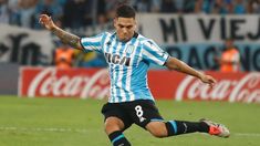 Gracias a todos los racinguistas, escribió Juanfer Quintero acompañado del signo infinito Gracias a todos los racinguistas, escribió Juanfer Quintero acompañado del signo infinito