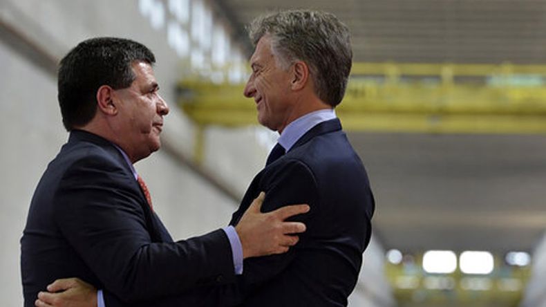 Cartés y Macri