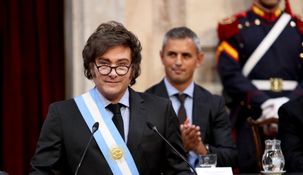 El 28,4% de los porteños tiene una imagen muy negativa de Milei.