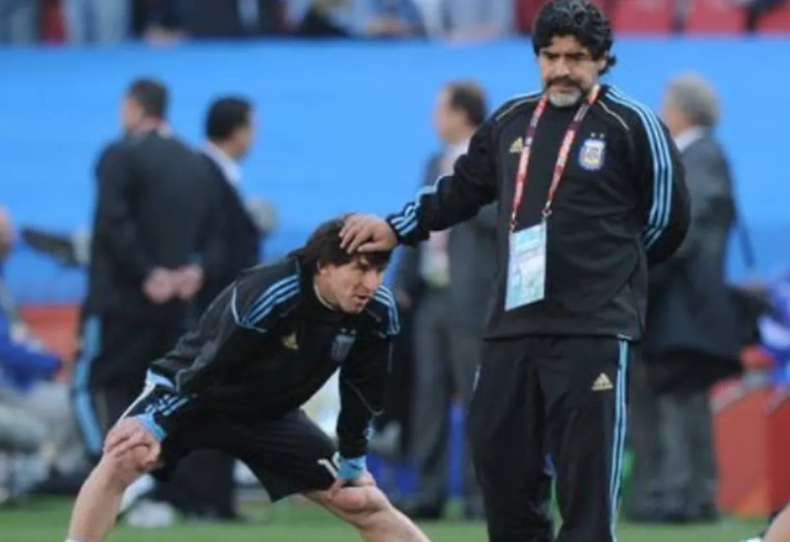 La foto de Diego y Leo que recorrió las redes sociales.