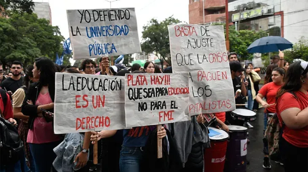 Las universidades siguen reclamando por la aplicación de la ley de financiamiento.