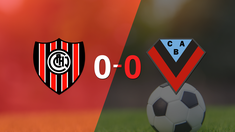 chacarita y brown (adrogue) empataron sin goles