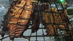 Costillares para compartir con amigos en un restaurante de Buenos Aires. Costillares para compartir con amigos en un restaurante de Buenos Aires.