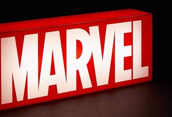 Marvel Studios tomó una decisión crucial para el futuro de su franquicia al seleccionar a Iron Man como el superhéroe que daría inicio al Universo Cinematográfico de Marvel (UCM). Marvel Studios tomó una decisión crucial para el futuro de su franquicia al seleccionar a Iron Man como el superhéroe que daría inicio al Universo Cinematográfico de Marvel (UCM).