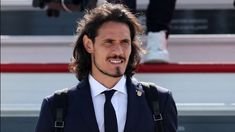 Cavani rescindió su contrato con Valencia y tendría todo acordado para llegar a Boca.