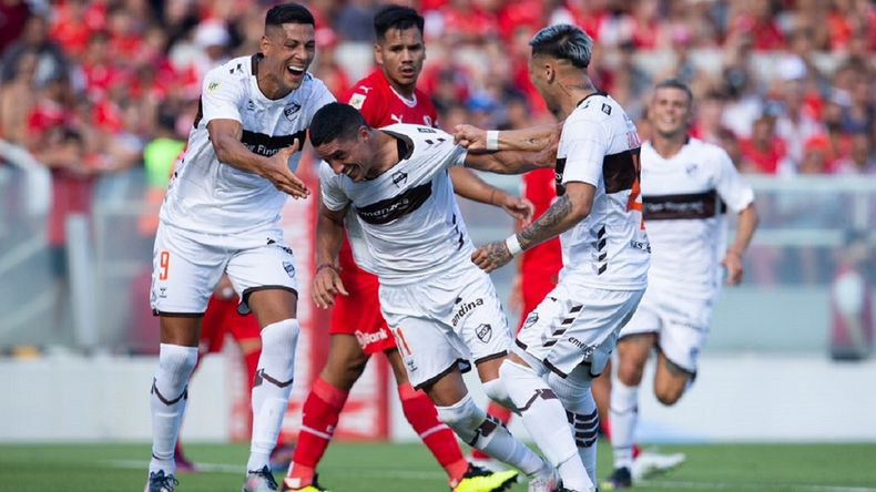 El Calamar logró su primer triunfo en la Liga Profesional.