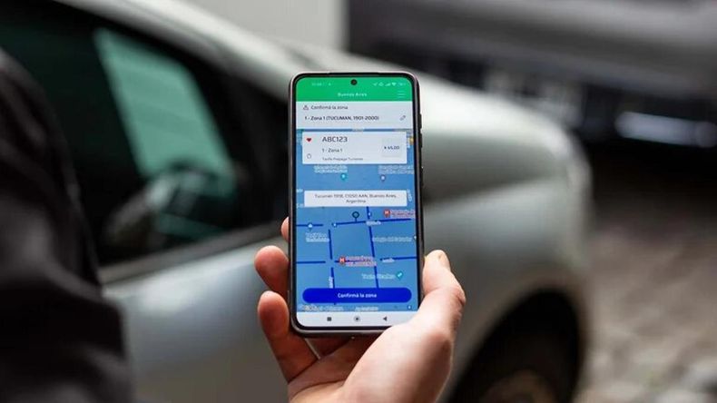 Cambios en el estacionamiento porteño por el paro de colectivos