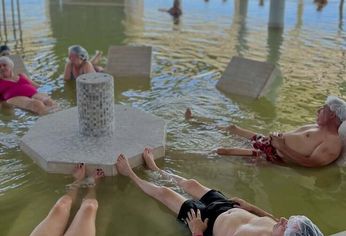 Carhué, el refugio termal junto al lago Epecuén.