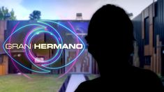 Inesperado acercamiento entre dos ex Gran Hermano. Inesperado acercamiento entre dos ex Gran Hermano.