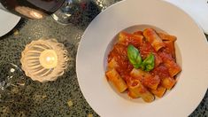 Un concepto que se propone extender la sensación de verano y relax. Un concepto que se propone extender la sensación de verano y relax.