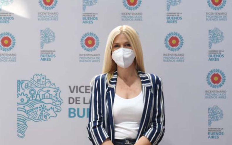Verónica Magario está aislada por ser contacto estrecho de un caso positivo de Covid-19.