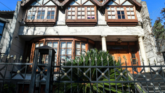 El chalet de Av. Salvador María del Carril 3744/46, en Villa Devoto, fue decomisado en la causa Cuadernos.
