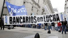 La Bancaria convocó a un cese de actividades desde las 11 de la mañana.