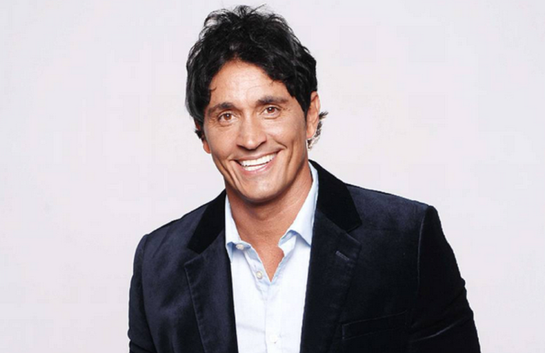 Sebastián Estevanez, filoso contra Esteban Lamothe