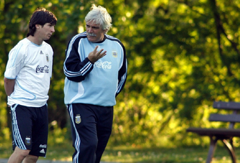 Gerardo Salorio junto a Lionel Messi.