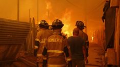 Zonas del centro y el sur de Chile se encuentran afectadas por incendios forestales. Zonas del centro y el sur de Chile se encuentran afectadas por incendios forestales.