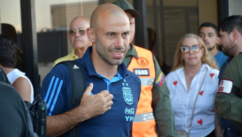 Mascherano, el entrenador de la Sub 23.