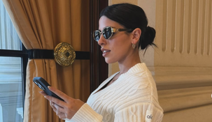 Con su look casual y sofisticado, Valentina Cervantes reafirma su estatus como referente de estilo.