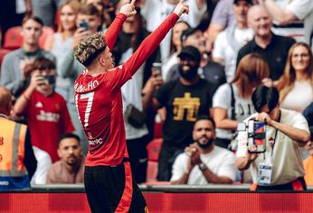 Garnacho convirtió pero no alcanzó para sacar campeón al Manchester United.&nbsp;