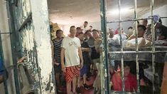 Presos sin derechos: denuncian torturas y condiciones inhumanas en comisarías Presos sin derechos: denuncian torturas y condiciones inhumanas en comisarías