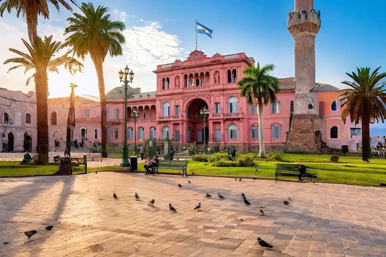 La reconocida actriz de Hollywood visitó Buenos Aires y fue furor