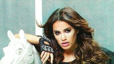 Lali Espósito: Tengo una relación distante con la plata, de chica me impactó poder ayudar a mi familia, pero nada más Lali Espósito: Tengo una relación distante con la plata, de chica me impactó poder ayudar a mi familia, pero nada más