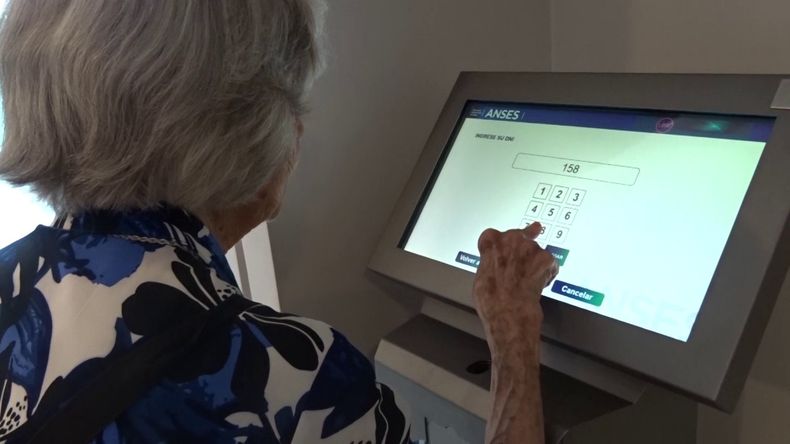 ANSES ofrece créditos para jubilados y pensionados.