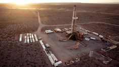 Vaca Muerta: YPF y la Empresa Nacional del Petróleo de Chile firmaron acuerdo de entendimiento
