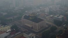 Manaos tiene a sus 2 millones de habitantes envueltos por una nube tóxica hace varios días Manaos tiene a sus 2 millones de habitantes envueltos por una nube tóxica hace varios días