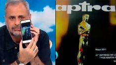 Insólito error en la previa a los Martín Fierro: El p... había puesto el Oscar, contó Jorge Rial Insólito error en la previa a los Martín Fierro: El p... había puesto el Oscar, contó Jorge Rial