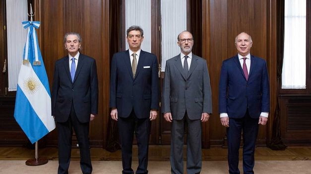 El procurador rechazó la intervención única de la Corte.