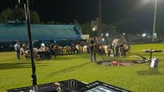 El asado en pleno estadio Ciudad de Río Cuarto Antonio Candini. El asado en pleno estadio Ciudad de Río Cuarto Antonio Candini.